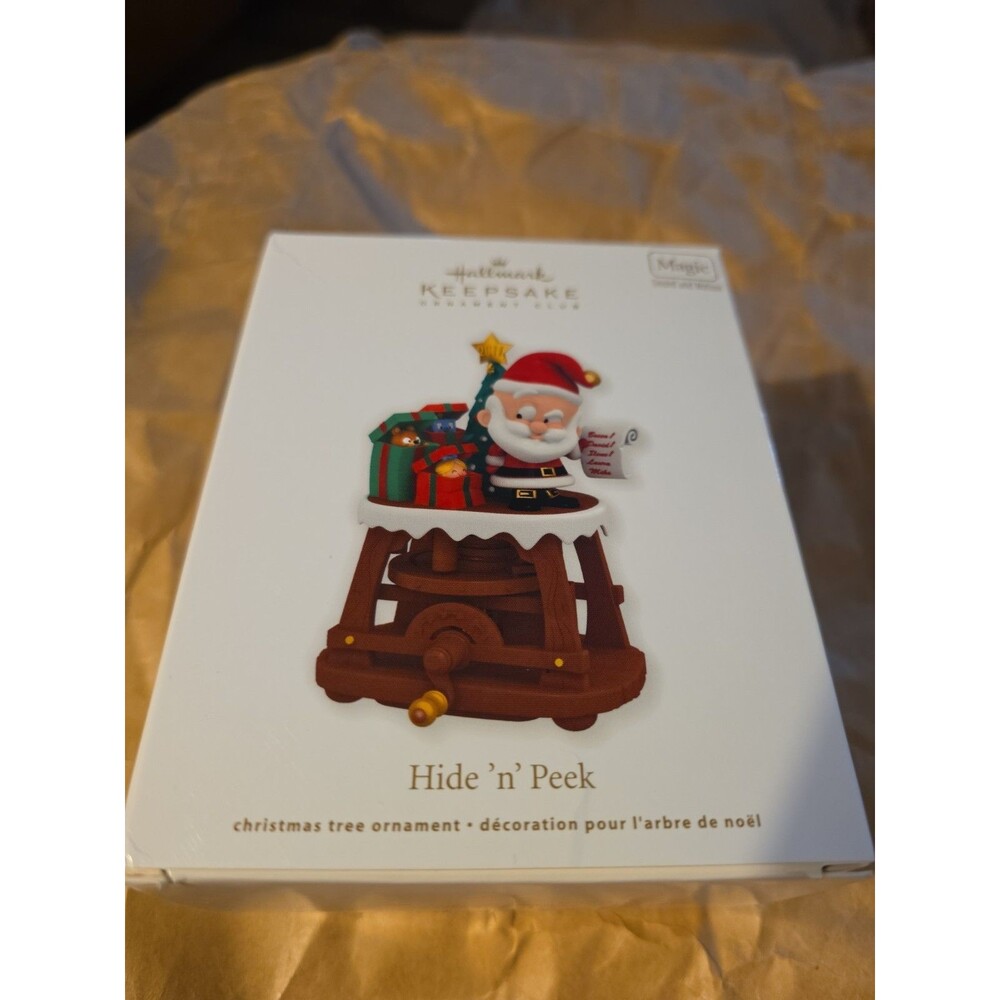 Hallmark Hide 'n' Peek Christmas 2011 Keepsake Ornament Santa Sound & Motion NIB